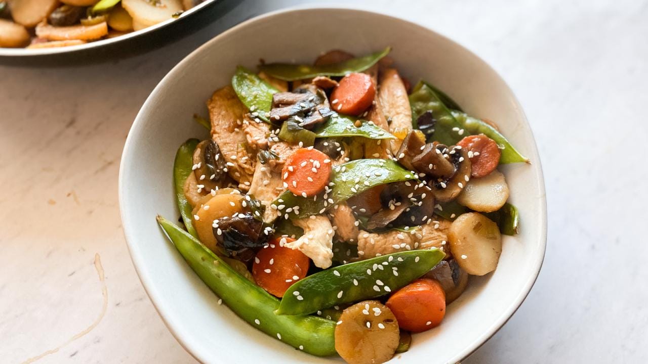 Chicken Moo Goo Gai Pan