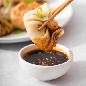 Spicy Soy Dumpling Dipping Sauce