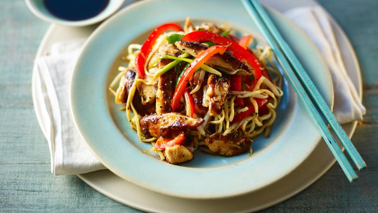 Chicken Lo Mein